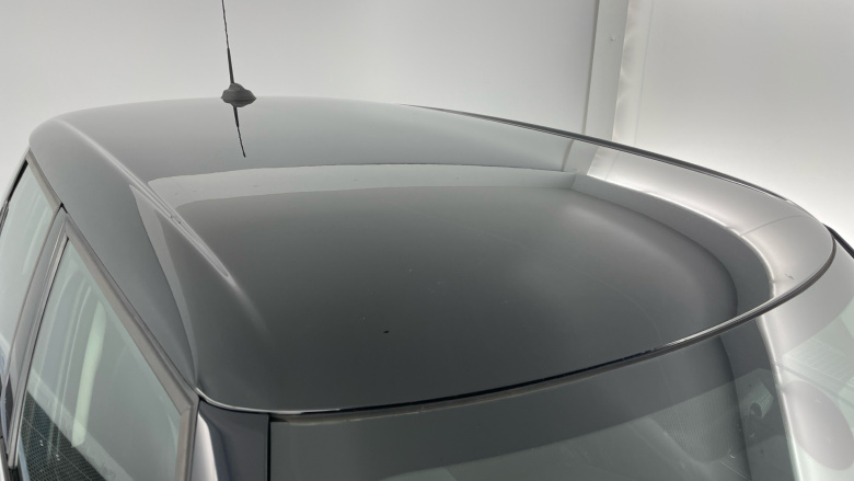 MINI Hatchback 1.5 Cooper Classic 5dr Petrol Hatchback